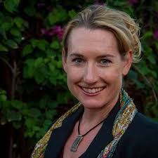 Amazon.com: Sucked In! Treasure Island (Sucked In! Adventure Book Series):  9798991001502: Charles, Aloura M.: Books