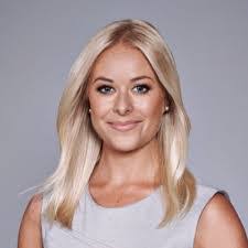 Laura Laughlin's Instagram, Twitter & Facebook