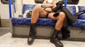 UPSKIRT no PANTIES on a TRAIN - CANDID Hairy Pussy in PUBLIC (London  Underground) - Pornhub.com