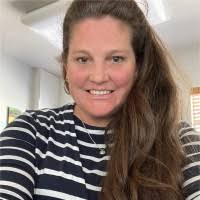 200+ "Becky Lyons" profiles