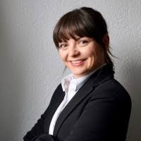 100+ "Iris Lorena" profiles