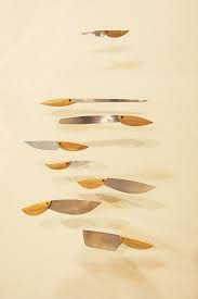 Spanish Industrial Design Duo Mermelada Studio Presented Their Foray Into Tableware With Their Birds Knives Collection Avec Images