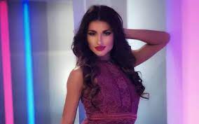 Elena nu este niciodată ofensivă, nu te atacă, nu te înțeapă. Cine Este Elena Marin De La Survivor E Dansatoarea Andreei BÄƒlan È™i A Jucat In Telenovele Stiri Vedete Si Evenimente Viva Ro