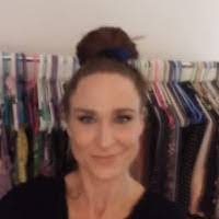 Keri Caswell's Instagram, Twitter & Facebook