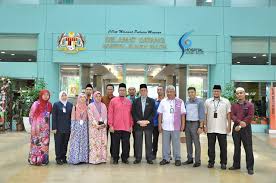 Gs hotels no 18 giza mall strand mall kota damansa, petaling jaya, 47810 malaysia ~3.45 miles south of sungai buloh. Watsons Sg Buloh