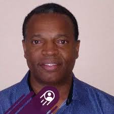 Rene Schreiber's Instagram, Twitter & Facebook