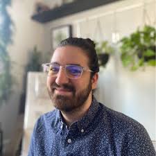 Hello everyone, I want to quickly introduce you to my side project. Over  the past few months, I've been fine-tuning my photography & design skills  and working