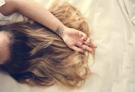 Are guys with long hair more attractive to women, do they have that something that just drive us crazy, or is it a major turn off? Hair Dream Meaning Journey Into Dreams