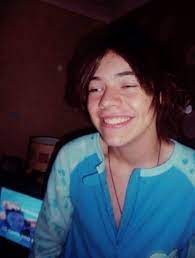 This harry styles photo might contain portrait, headshot, and closeup. Bianca On Twitter Ziallibosome Everyone Deserves Straight Hair Harry Styles On Their Timelines Emabiggestfans1d Http T Co Kb9wz5yn4a Emabigestfans1d