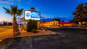 Guests enjoy las cruces hotel's amenities and location located in the second largest city in new mexico, the staybridge suites® las cruces hotel offers all the comforts of home, as well as a convenient location. Las Cruces Hotels Best Western Mission Inn Las Cruces New Mexico