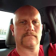 Jason Lessing's Instagram, Twitter & Facebook