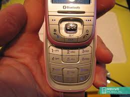 VK Mobile VK4000: all deals, specs ...