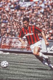 Pin Di Deag Acasa Su A C Milan Calcio Calciatori