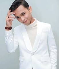 Masa sekarang ni nama di atas, mesti ada yang nak jatuhkan dia. Aiman Tino Cemas Peminat Sampai Pengsan Bila Terpandangnya Tempatan Hiburan Trending Cari Infonet