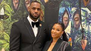 Lebron james' wife did eventually head to florida and opened a juice bar. Nba Playoffs Lebron James Wife Not Enjoying Time In Bubble Los Angeles Lakers Herald Sun
