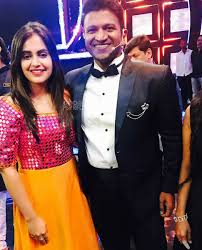 He was their fifth and youngest child. Appupowerism On Twitter Puneeth Rajkumar And Shrutiprakash In Family Power Set Love U Appu E Sala Cup Namde Jai Powerstar