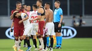 L'italia spera di tornare a vincere il trofeo dopo 21 anni. Siviglia Roma 2 0 Spagnoli Troppo Forti I Giallorossi Salutano L Europa League La Repubblica