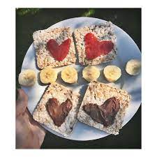 Fitness Is My Boyfriend On Instagram Stamattina Colazione Cosi Gallette Di Riso Due Con Nocciolata Bio E Due Con Marm Breakfast Rice Cakes Banana