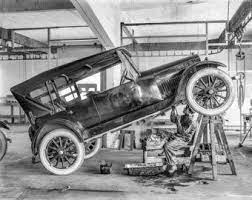 Vintage Image Auto Repair Shop 1910 Mechanic Garage 8 X 10 Instant Download Car Mechanic Mechanic Garage Jacked Up Trucks