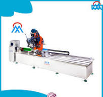 ‫ماكينة تصنيع فرش CNC صناعية أوتوماتيكية لبكرات الطرق والطلاء‬‎