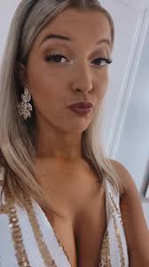 Tomie-Lynn Sing (@tomielynnsing)