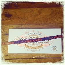 Qu Est Ce Que Ceci Des Chocolats De La Mere De Famille Alameredefamille Chocolat Paris Paris