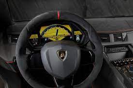 Lamborghini Aventador Lp 750 4 Superveloce The Super Fast V12 Lamborghini Lamborghini Aventador Lamborghini Cars Super Cars