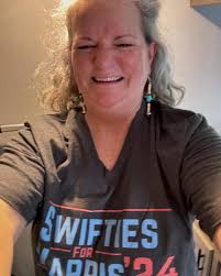 I'm not in MN right now for the fair, but I'm repping with this t-shirt. I  knew I wouldn't be home for my one of my MN favorite activities. Here are a