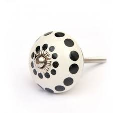 Bouton De Meuble Factory Porcelaine Pois Noirs Deco Vintage Boutons Mandarine Com Bouton De Meuble Meuble Factory Bouton De Porte Porcelaine