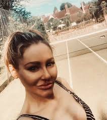 Keeley Walker (@kwcomms) • Instagram photos and videos