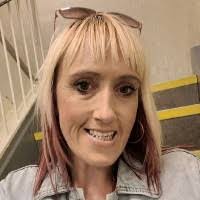 Amy Coxon's Instagram, Twitter & Facebook