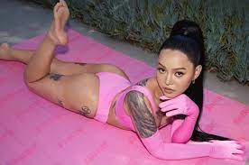 Bella Poarchs feet | Feet File - Free onlyfans, Onlyfans leak, Feet porn  pics, foot fetish pics, sexy feet pictures, foot fetish porn galleries