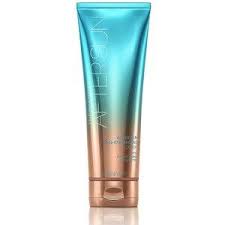 Vogue Com Tr Gundem Gunes Batinca Guzellik Bronzlasma Sise