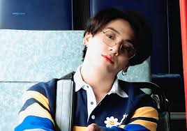 To learn more check out our faq. Bts 2021 Season S Greetings Gif Bts Y Jungkook Jungkook V Korean Singer Jungkook