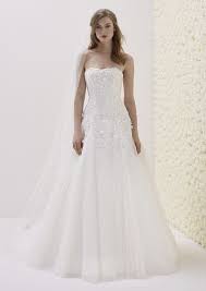 Pronovias Elvia Thewhitegown Wedding Dresses Pronovias Wedding Dress Wedding Dresses Strapless