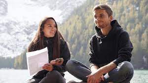 Sie sei seine beste freundin und ein extrem lebensfroher mensch gewesen, noch abenteuerlustiger als die brüder. Wie Denkst Du Wirst Du Gesund Eure Fragen 3 Youtube