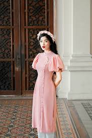 The north was ruled by the trinh family and the south was ruled by the nguyen family. Vá»›i Nhá»¯ng Nang Thich Style Truyá»n Thá»'ng Thi Ononmade La Gá»£i Y Tuyá»‡t Vá»i Danh Cho Báº¡n Phong Cach Thá»i Trang Ao Dai Vay Co Dau