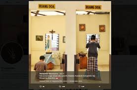 Untuk itu, kita perlu mensyukuri dengan cara. Potret Ruang Doa Dari Dua Agama Yang Bersebelahan Ini Bikin Netizen Terharu Hitekno Com