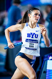 This All-American runner thought being a mom would end her career ...