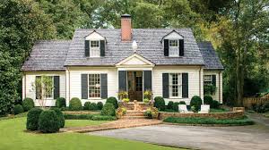 Find me on have you ever pulled into a driveway so dark you had difficulty navigating your way around it? Curb Appeal 101 5 Landscape Projects To Work On This Summer My Decorative