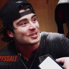 Jamie Noyes's Instagram, Twitter & Facebook