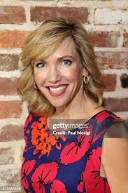 20 Photos & High Res Pictures