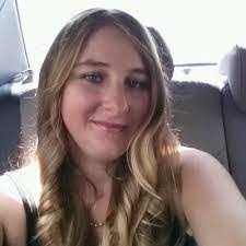 Kendra Kellum's Instagram, Twitter & Facebook