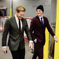 Pour l' association de l. Gabriel Landeskog Andre Burakovsky Hot Hockey Players Hockey Players Capitals Hockey