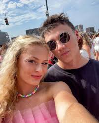 Victoria Dotson (@toridotson) • Instagram photos and videos