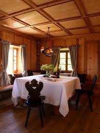 Check spelling or type a new query. Langsir Di Rumah Kayu 59 Gambar Langsir Untuk Rumah Negara Dari Bar Langsir Pada Tingkap Kecil Ke Dapur