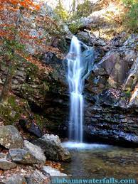 Best Hiking Trails In Alabama With Waterfall Destinations Alabama Waterfalls Waterfall Fall Travel Alabama Travel