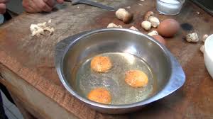 N'omelette vegan fluffy aux cèpes, n'omelette de pois chiche aux cèpes frais, omelette aux cepes et aux bolets. L Omelette Aux Cepes Val D Ardenne Tourisme Visiter Les Ardennes Tourisme En Ardennes