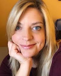 Susan Nagy's Instagram, Twitter & Facebook