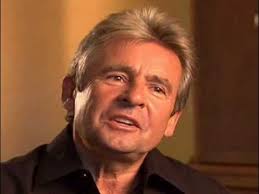 Larry Cisewski Knife Throwing